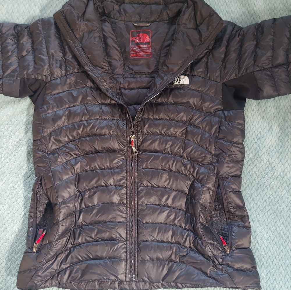 The North Face Women's Summit 800 GD Fill Packable Black Puffer - Picture 6 of 12